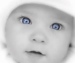 blue eyed baby